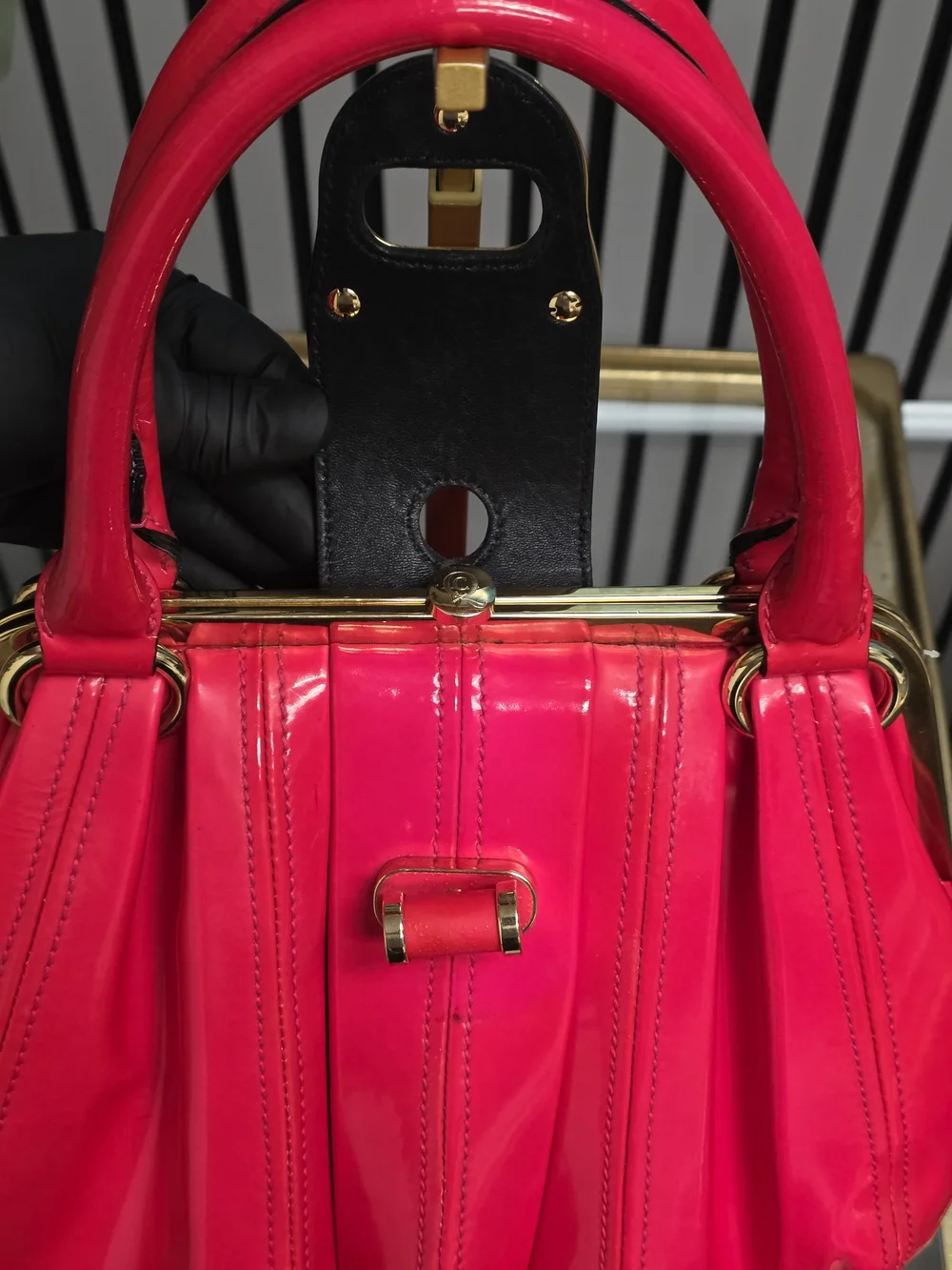Alexander McQueen Red Elvie Frame Patent Top-Handle Satchel Bag RARE